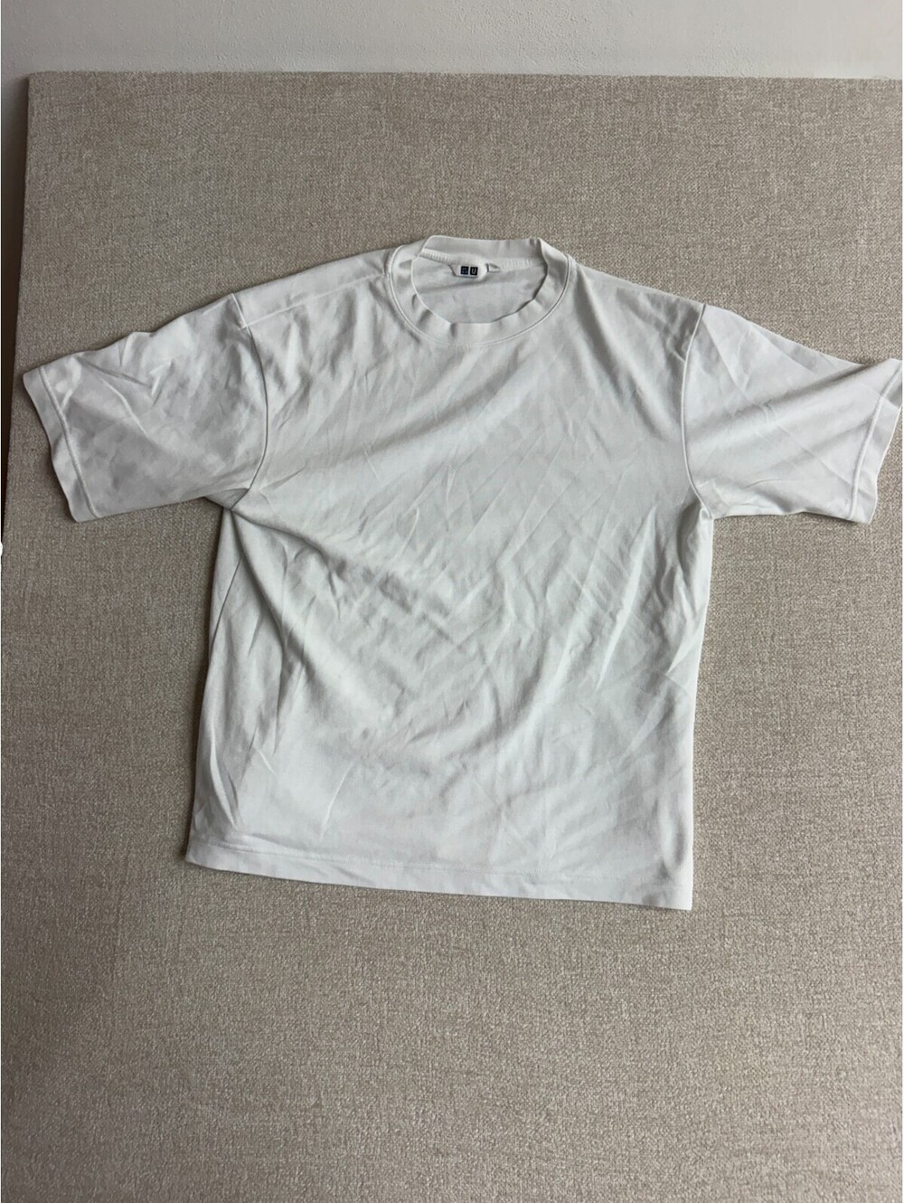 Uniqlo U AIRism Mens Medium White Oversized Crew Neck Short Sleeve T-Shirt